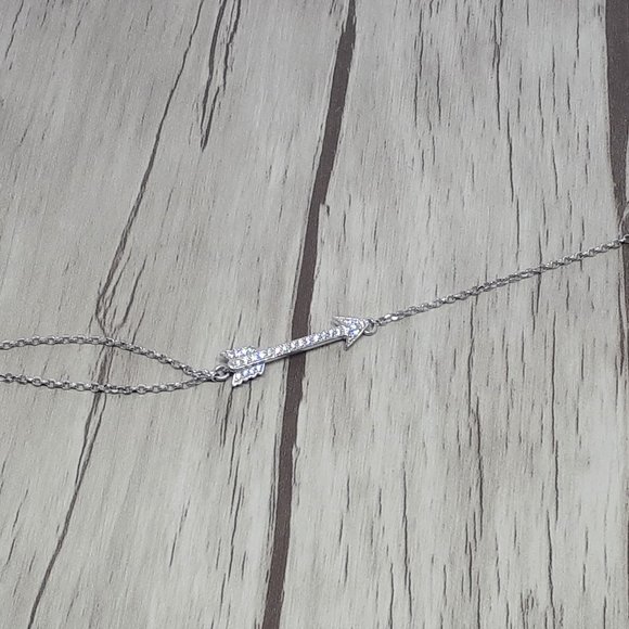 925 Sterling Silver Arrow Bracelet with Cubic Zircon - Picture 4 of 4